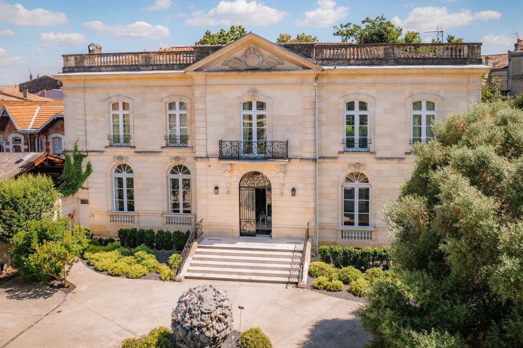 La grande maison de Bernard Magrez une exclusivité Barnes Bordeaux
