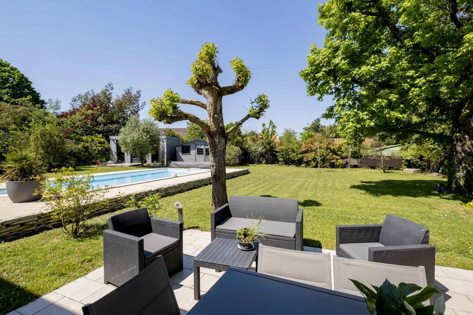 Maison à vendre de 165 m2 Eysines