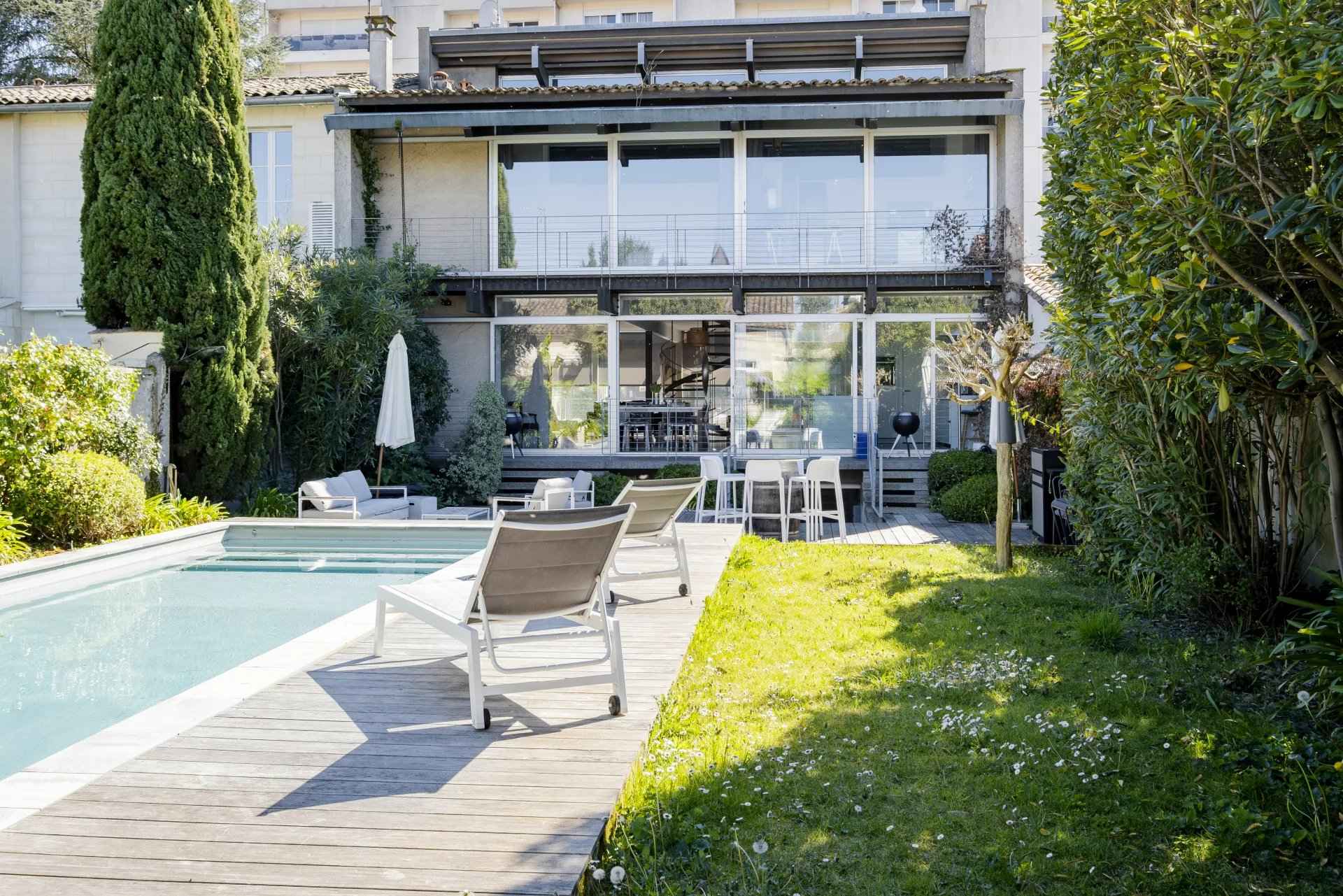 Maison a vendre de 270 m2 bordeaux parc bordelais - Translation missing: en.helpers.application.image_tag.default_alt