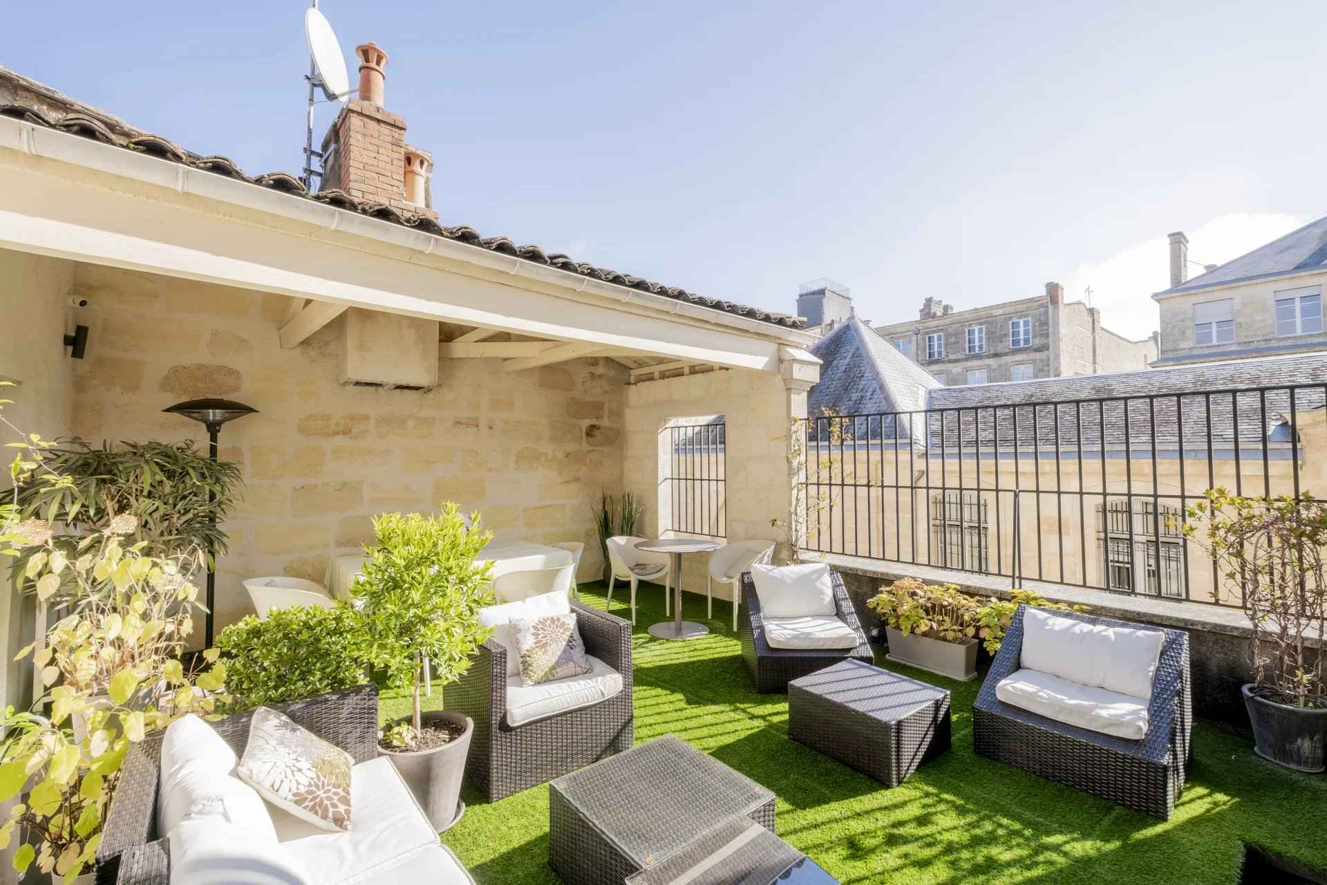 Maison a vendre de 364 m2 bordeaux jardin public - Translation missing: en.helpers.application.image_tag.default_alt