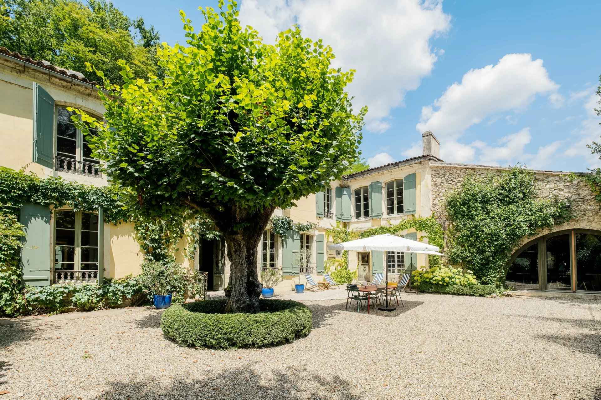 Maison à vendre de 458 m2 langoiran