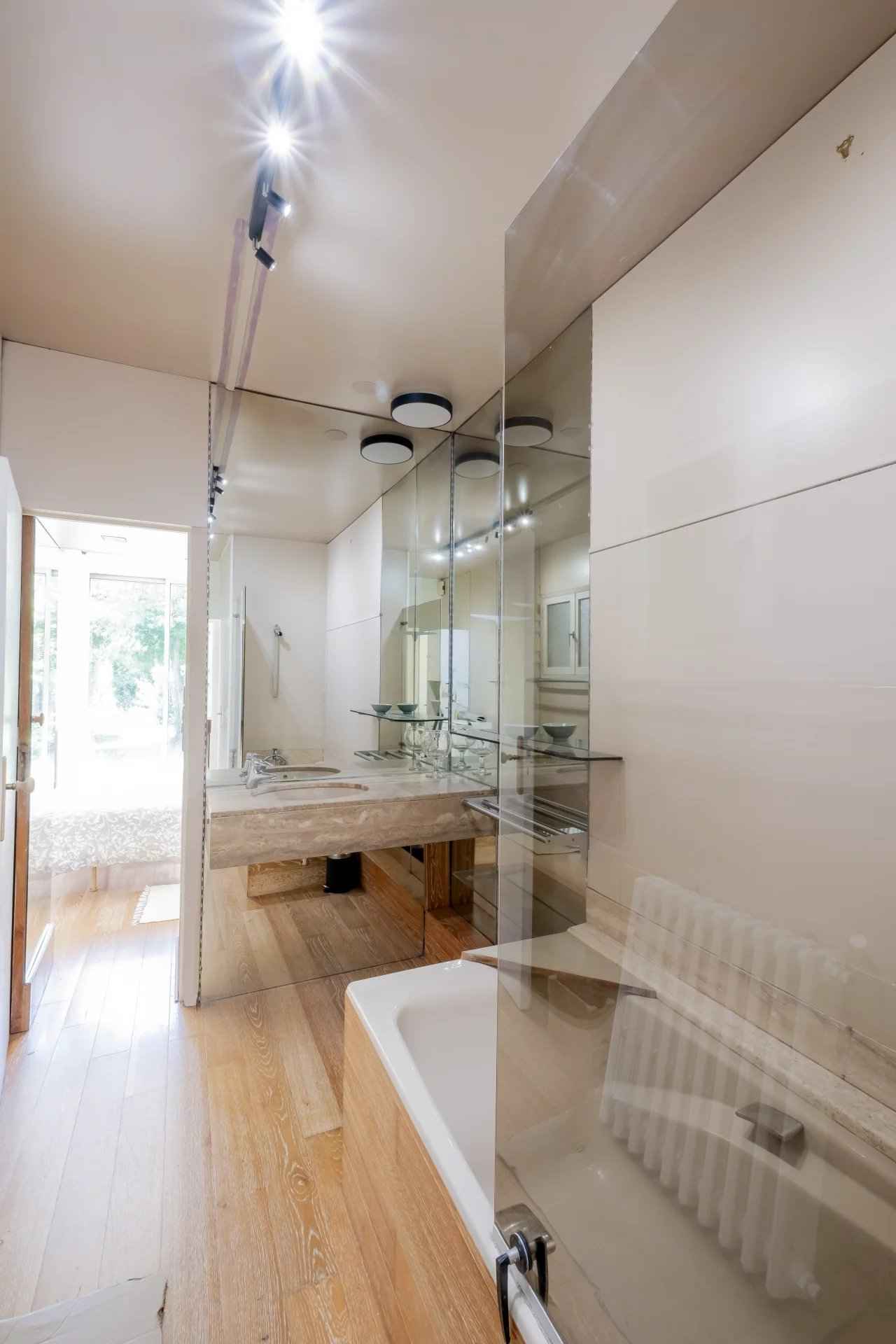 18444f3b7181498871a213efe84923f7 98f3db873f 1920 original - Translation missing: en.helpers.application.image_tag.default_alt