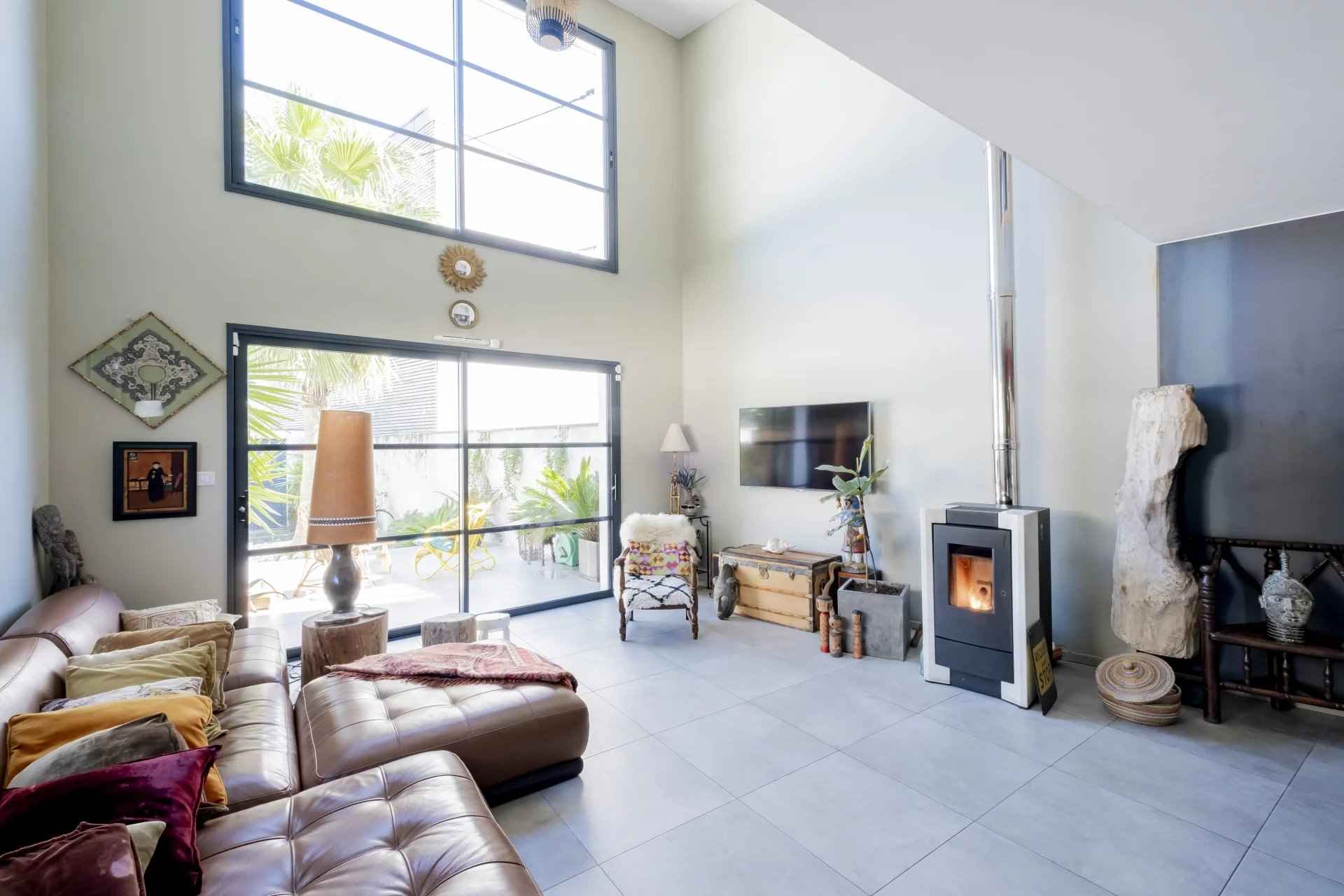 C57713fba74fedae032bffc88f75ce0b 5bca2ae163 1920 original - Attribut alt par défaut.