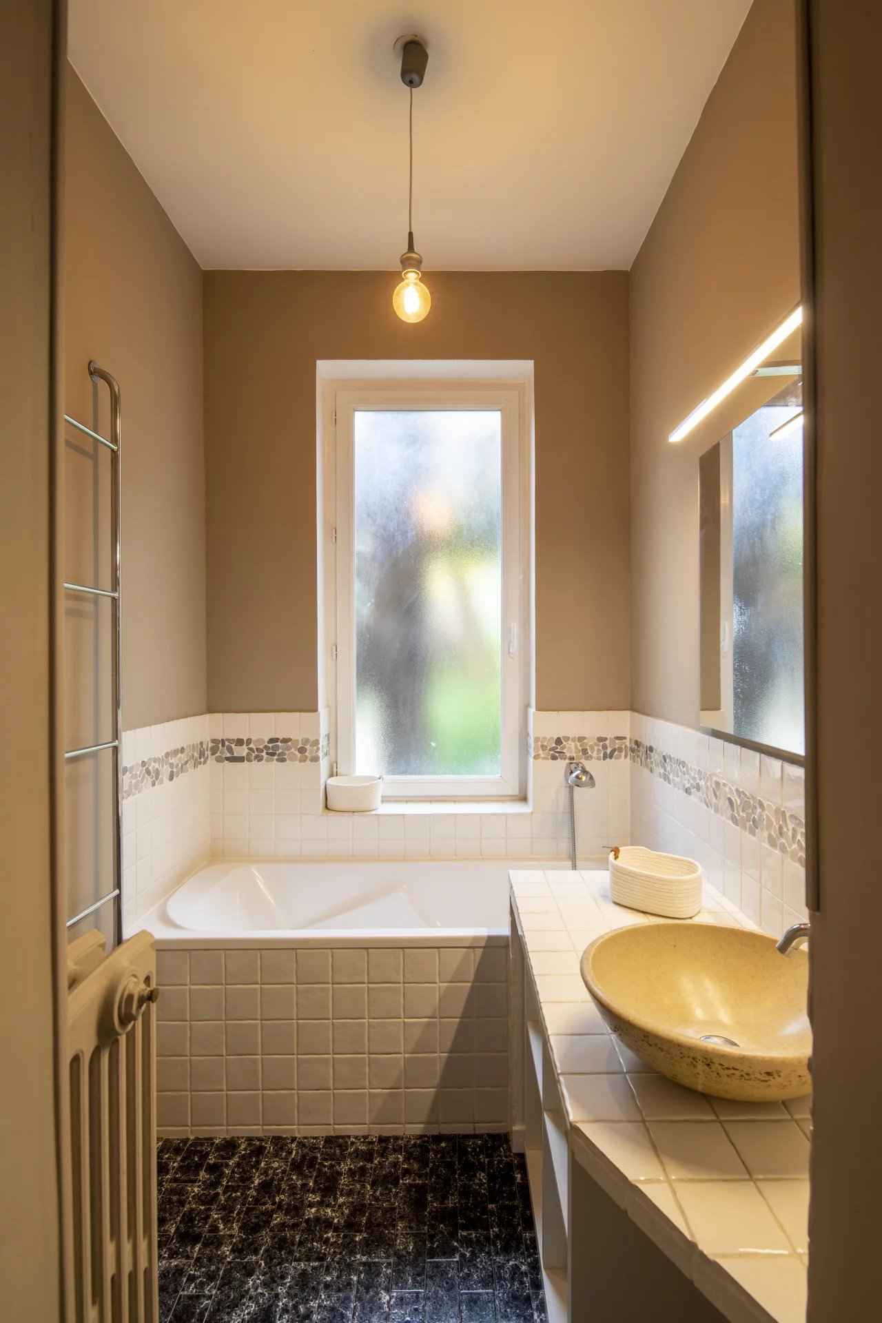 Ed94f29f3076c09cb4f53dbab684e774 f5c7ecab2a 1920 original - Translation missing: en.helpers.application.image_tag.default_alt