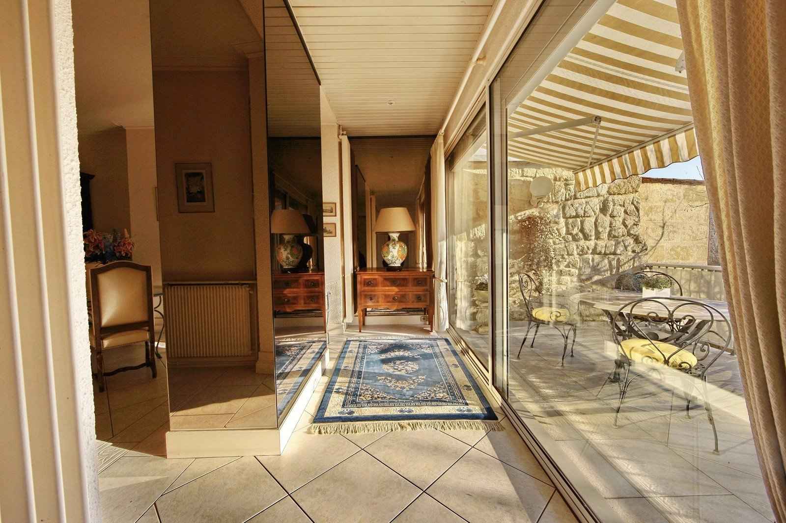 7d3cdc7ce6fa1321e4afbb22ddc6b9e6 a064a2df97 1600 original - Attribut alt par défaut.