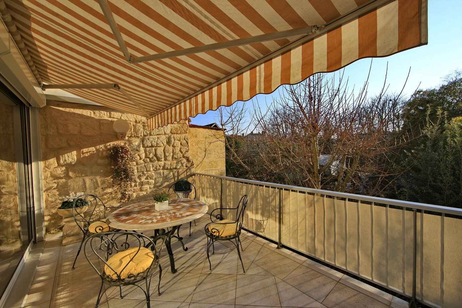 28b30ffe3f7e7ab7a7ad057375ede965 85f95310fc 1600 original - Attribut alt par défaut.