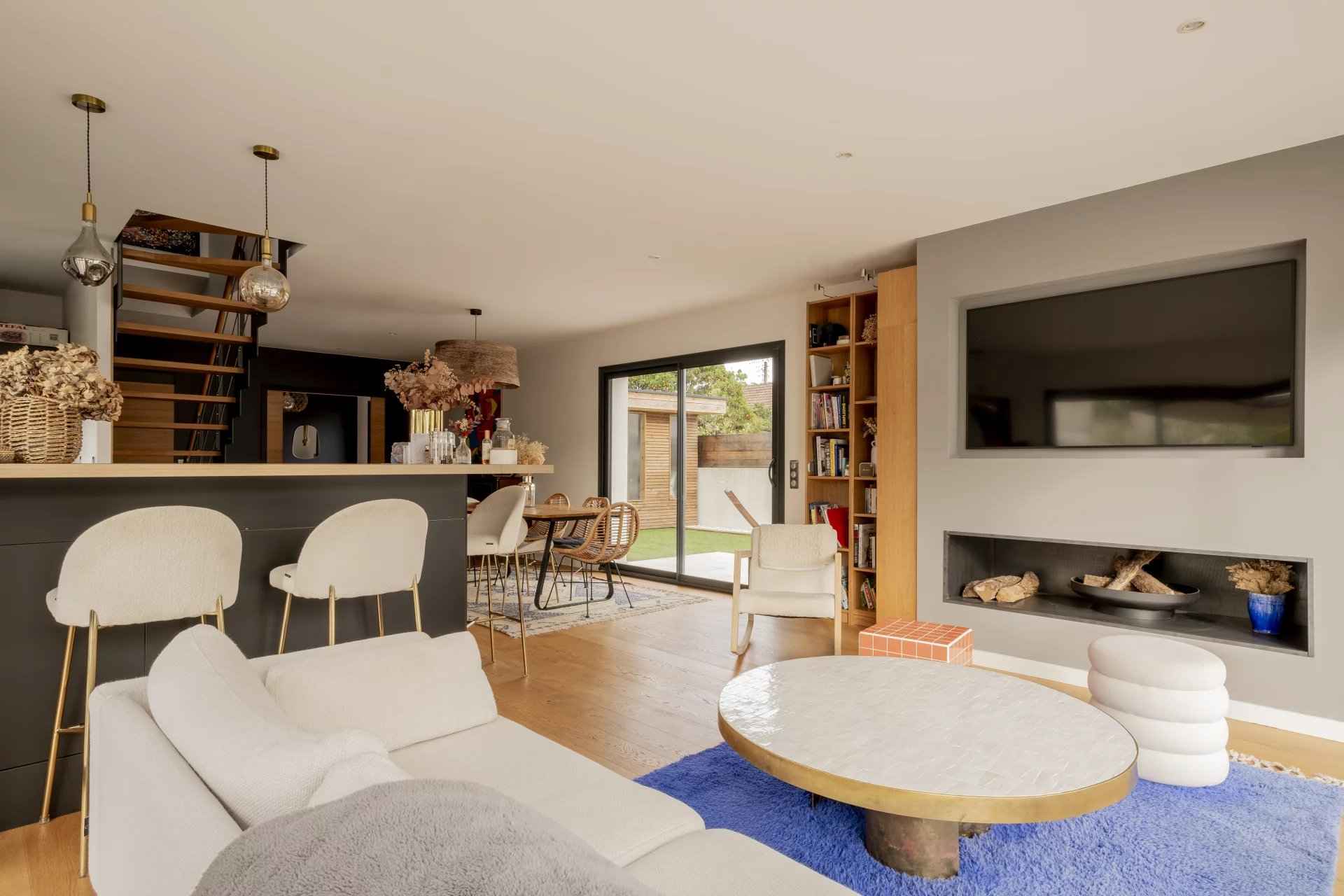 732e5ba7132966b67d591bec0b399363 73bc1460ca 1920 original - Attribut alt par défaut.