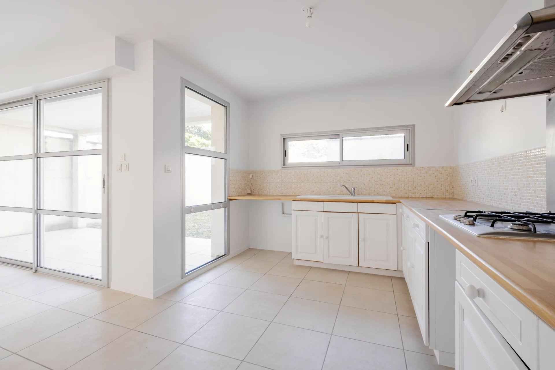 C297ebce9bbe275f5e70669457d674ba d286809ae5 1920 original - Attribut alt par défaut.