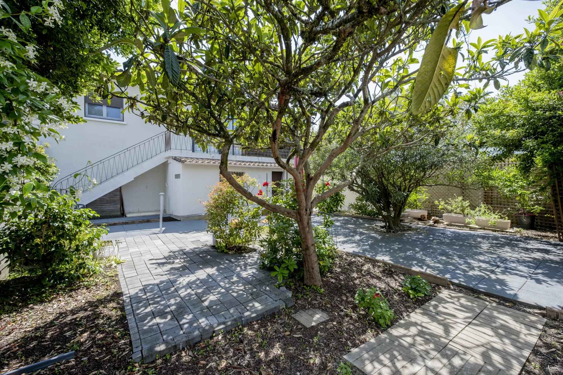 Maison à vendre de 177 m² Bordeaux Caudéran Jardin