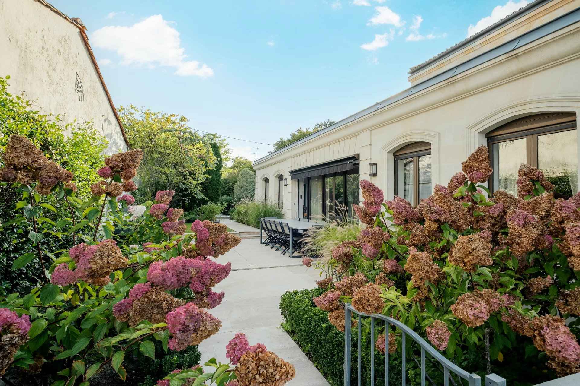 26539999f4c79847afa5fa43929ae6c0 f53009cdab 1920 original - Attribut alt par défaut.