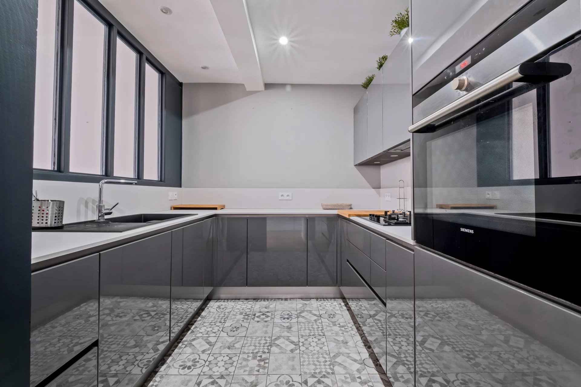 E8caa500a80cd321d589a98925d0262e 563b8d5b61 1920 original - Attribut alt par défaut.