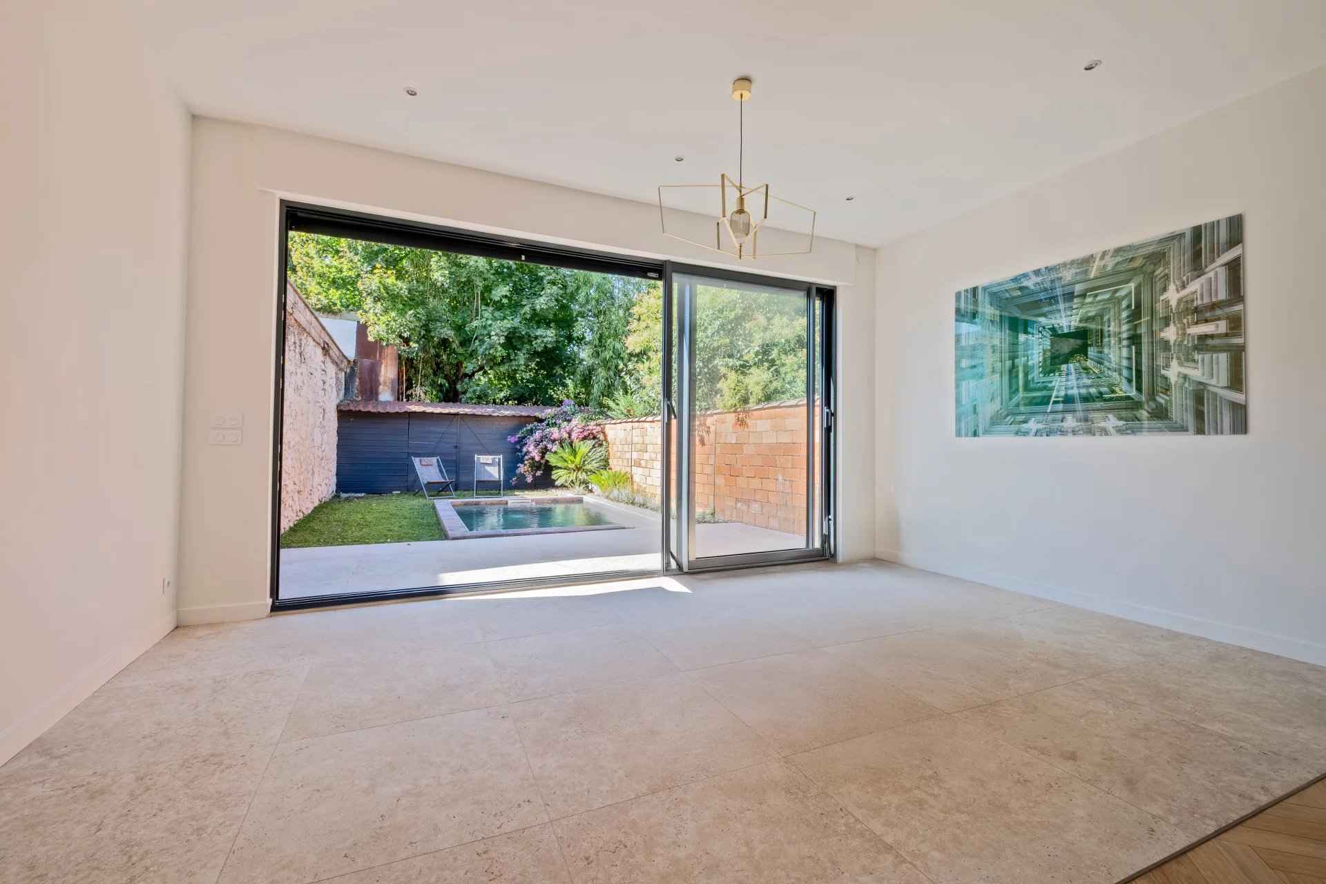 054c43d8cab302010b26afe2ac5d93b5 8ffb9ea47d 1920 original - Attribut alt par défaut.