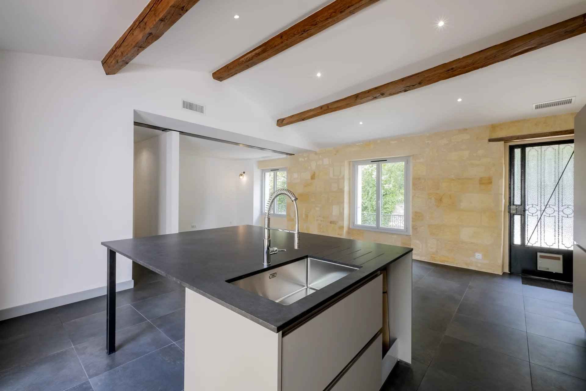 40d8661a4c95af8b29365206da272683 3384106bed 1920 original - Translation missing: en.helpers.application.image_tag.default_alt