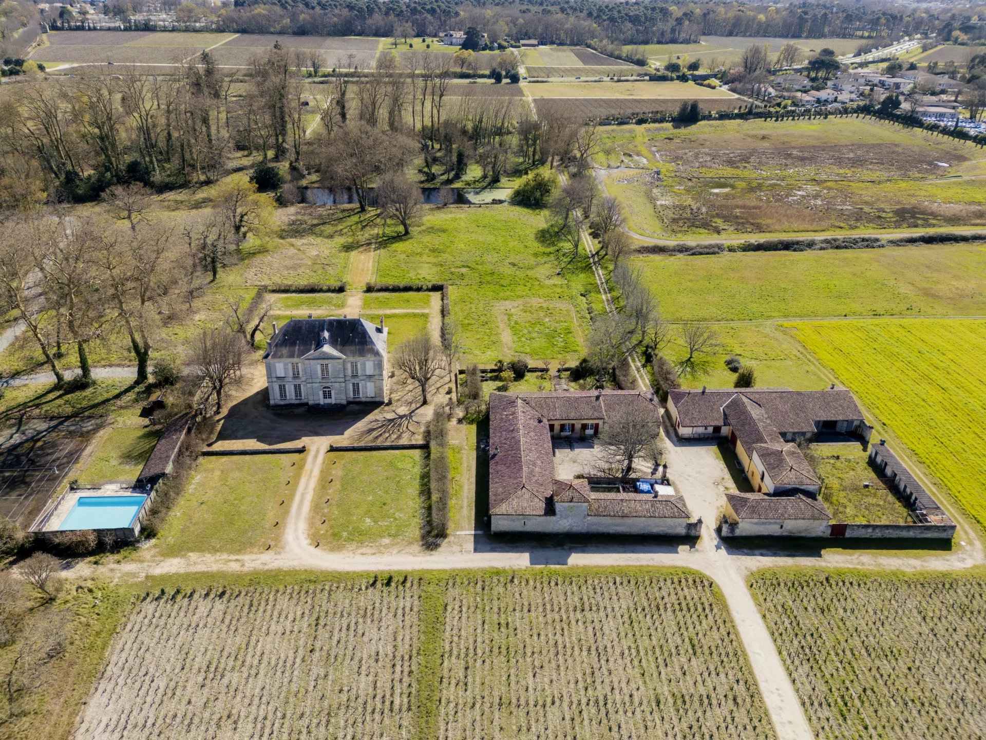 Maison à vendre de 522 m2 Mérignac Parc