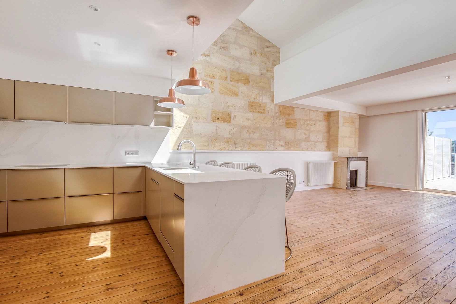 Appartement à vendre de 173 m2 Bordeaux Nansouty 