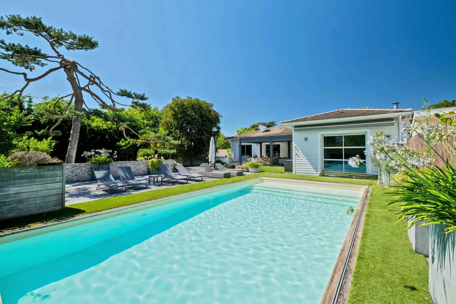 Maison à vendre de 270 m2 Le Bouscat