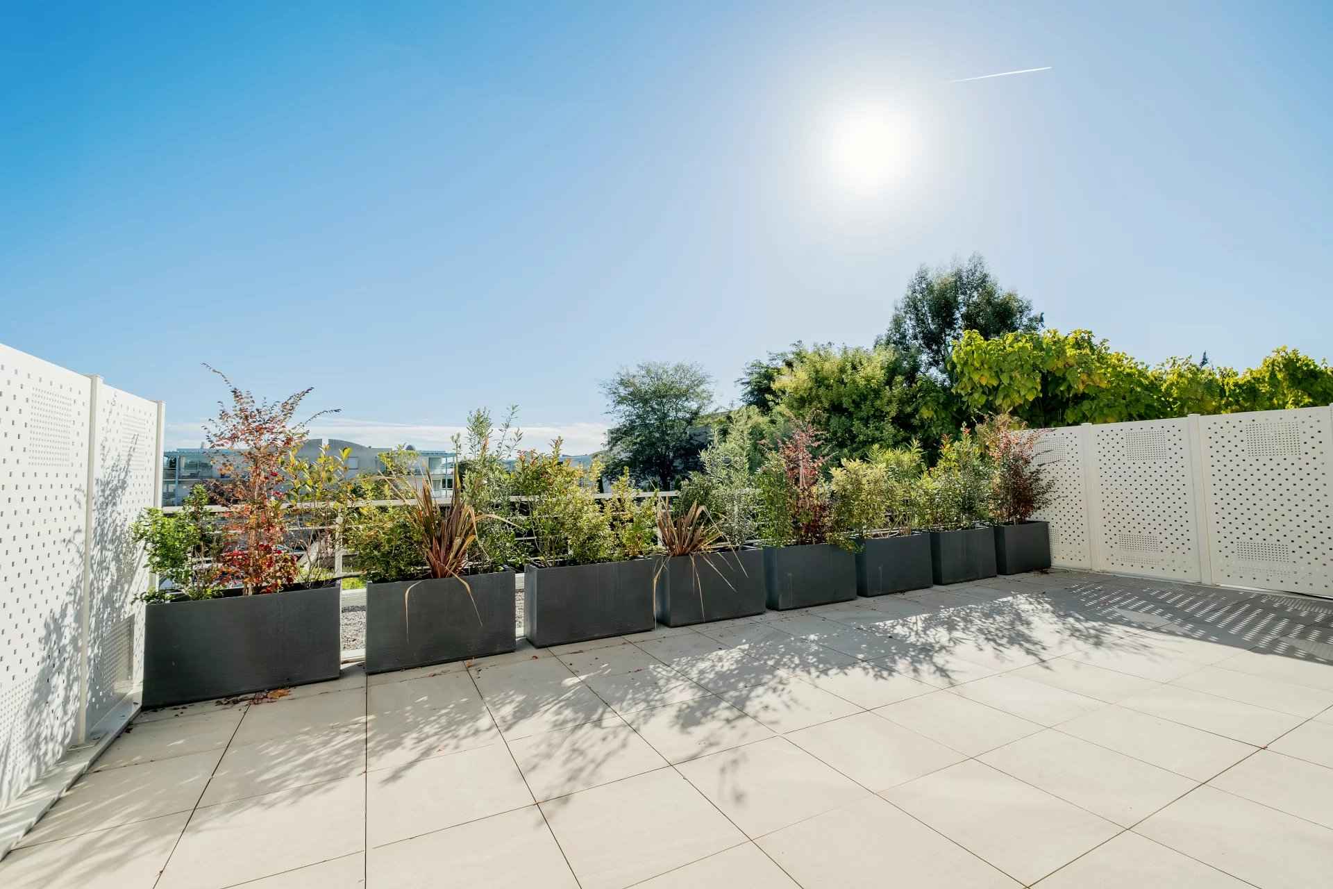 20a40697b1059d48110986e62776e7f3 f2663ccd99 1920 original - Attribut alt par défaut.