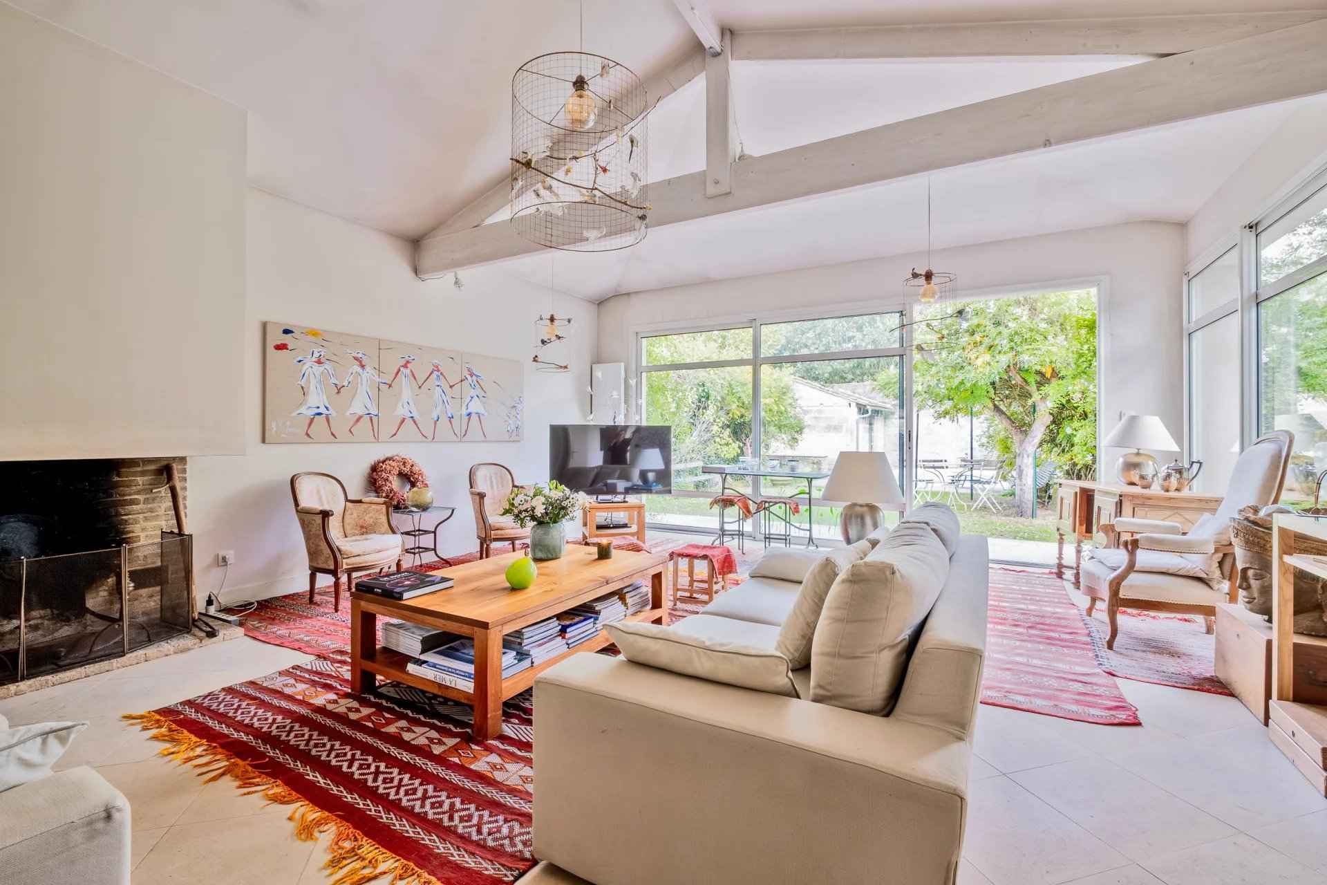 A917f325ea03f305adada580b5bfd309 1569ded7f9 1920 original - Attribut alt par défaut.