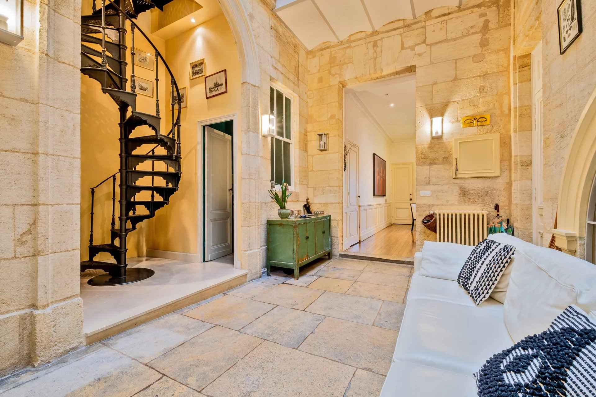 89d09c849b288bc497394aa5a148e260 b03d366261 1920 original - Translation missing: en.helpers.application.image_tag.default_alt