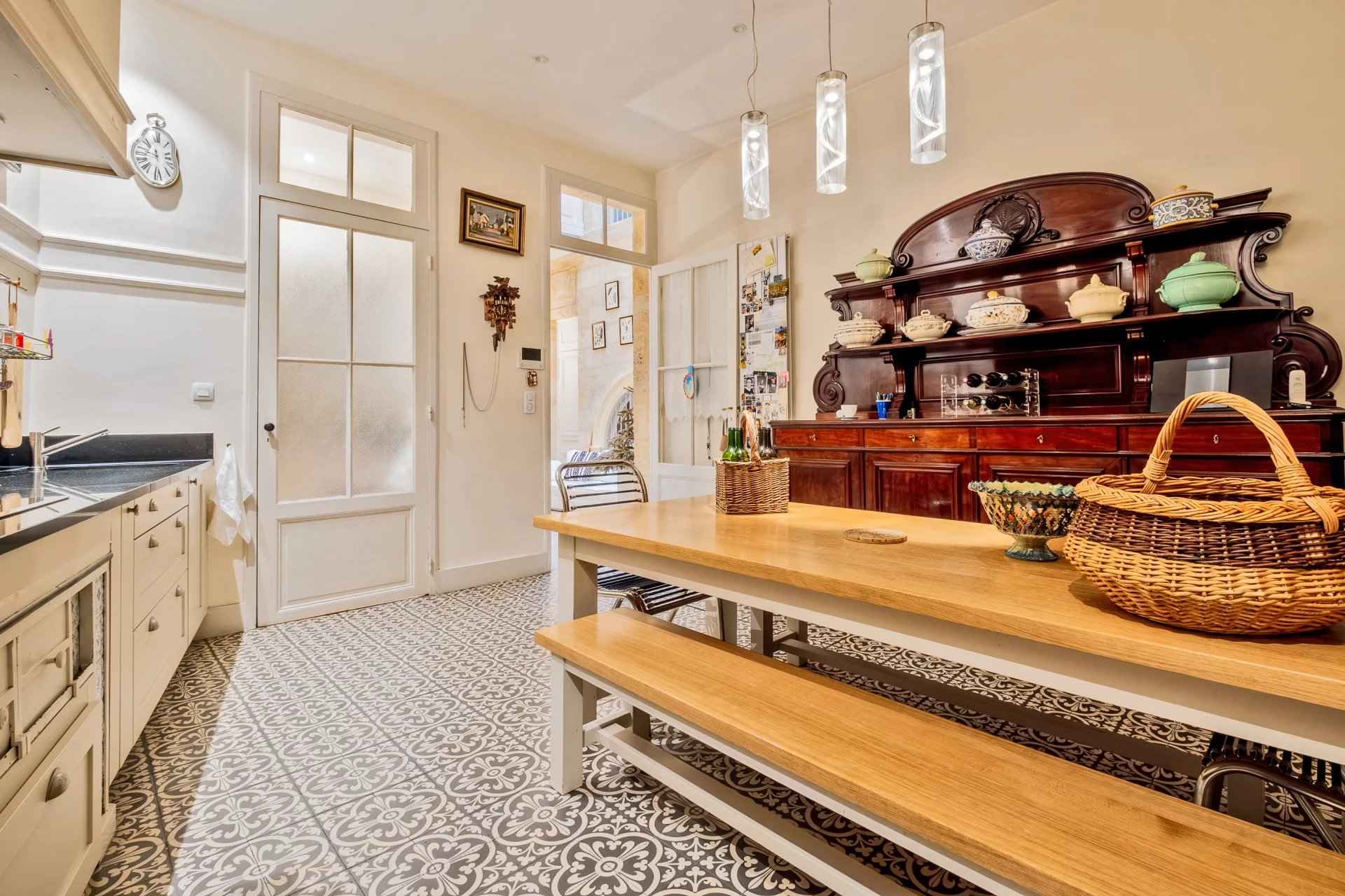 Ecbefa275bb59f4b0782909abbb53559 47f6d80aaf 1920 original - Translation missing: en.helpers.application.image_tag.default_alt