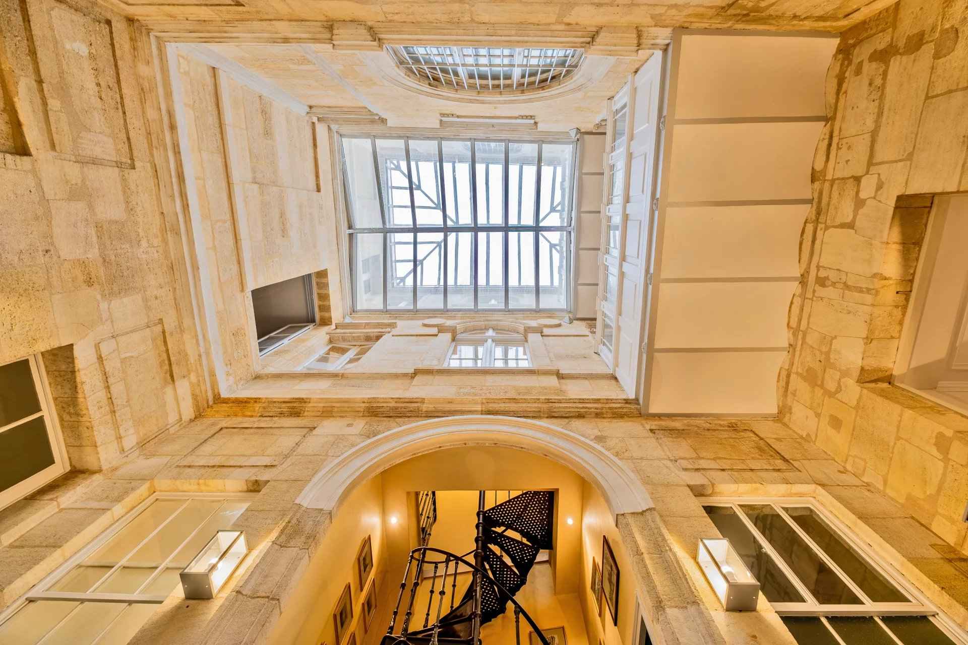 Cfae3a9e485d44ecc582cbd7d80750a1 4a083ad252 1920 original - Translation missing: en.helpers.application.image_tag.default_alt