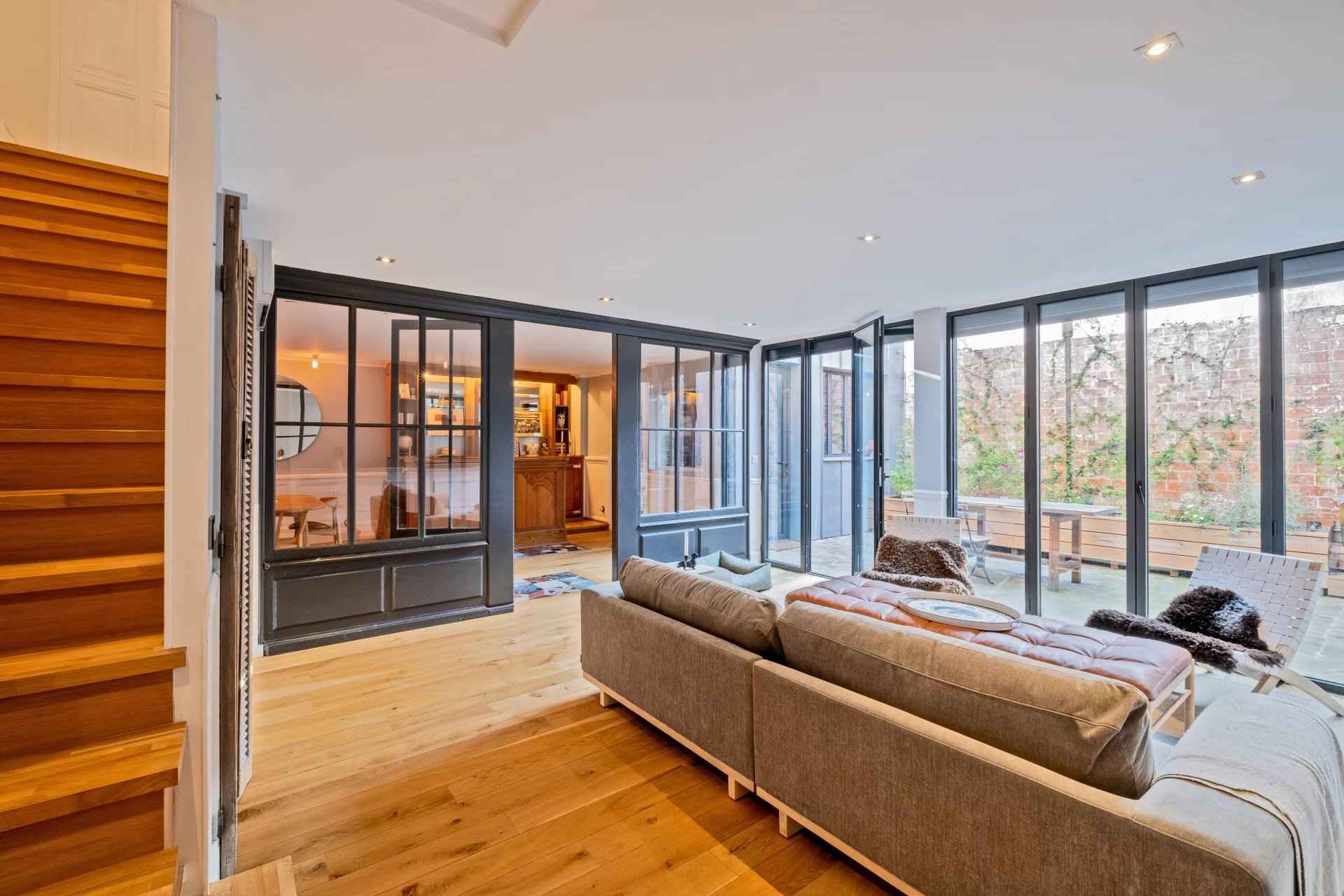 86e352aa3c1c729057090400c67f8248 0f93861f77 1920 original - Attribut alt par défaut.