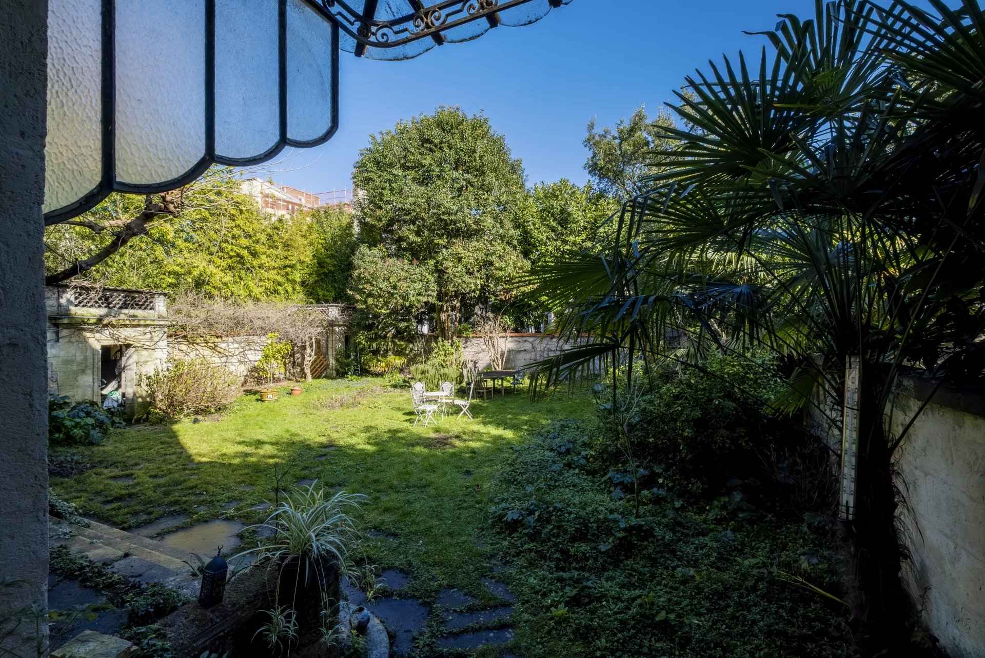 3c4f753f6ad82bfeeaab82ccb410a192 726f4cc9d2 1920 original - Attribut alt par défaut.