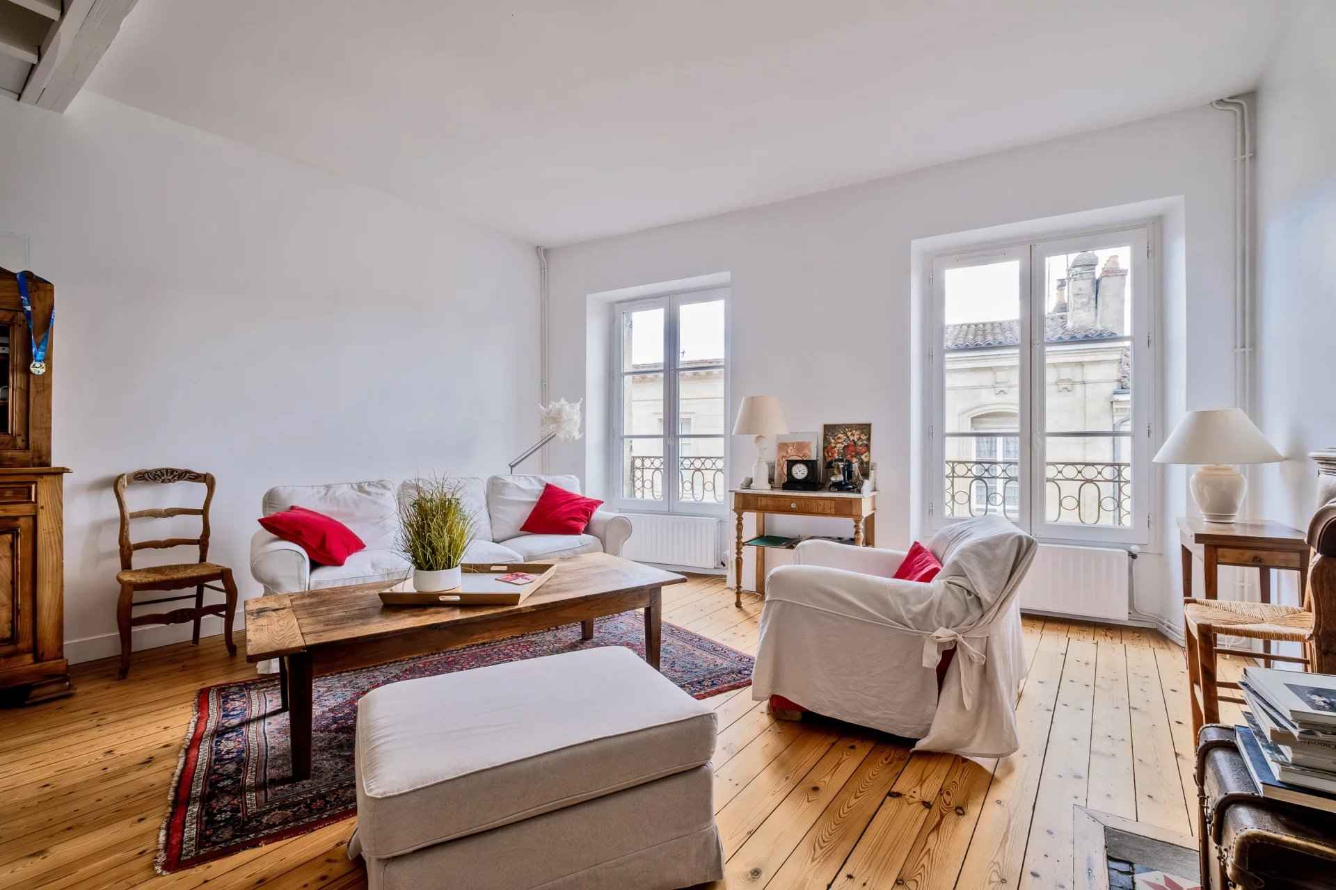 Appartement à vendre de 97 m2 Bordeaux Tourny Séjour