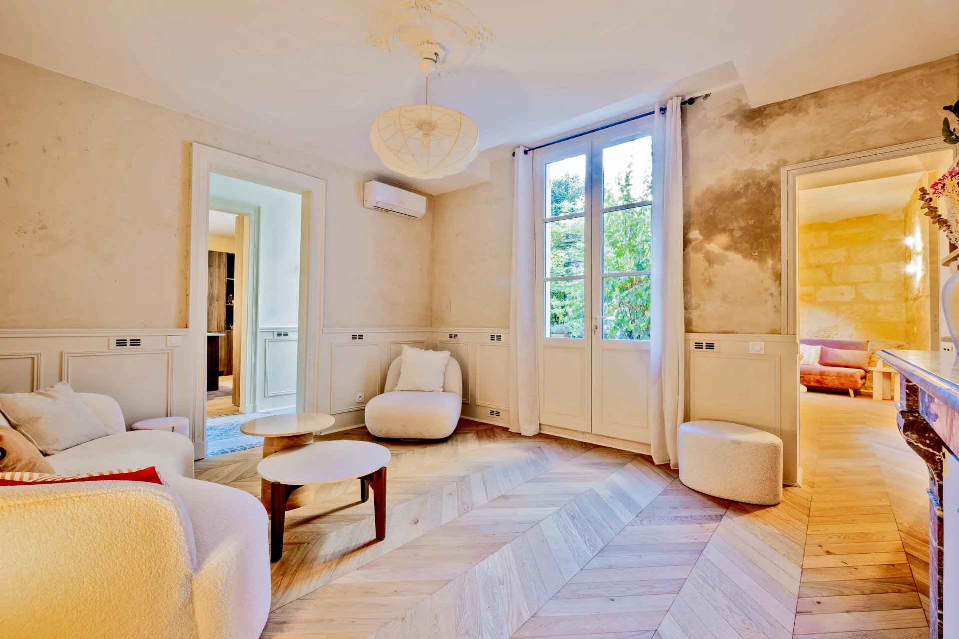 9f2051385619583d88760ea77c89367f 30455f6372 1920 original - Attribut alt par défaut.