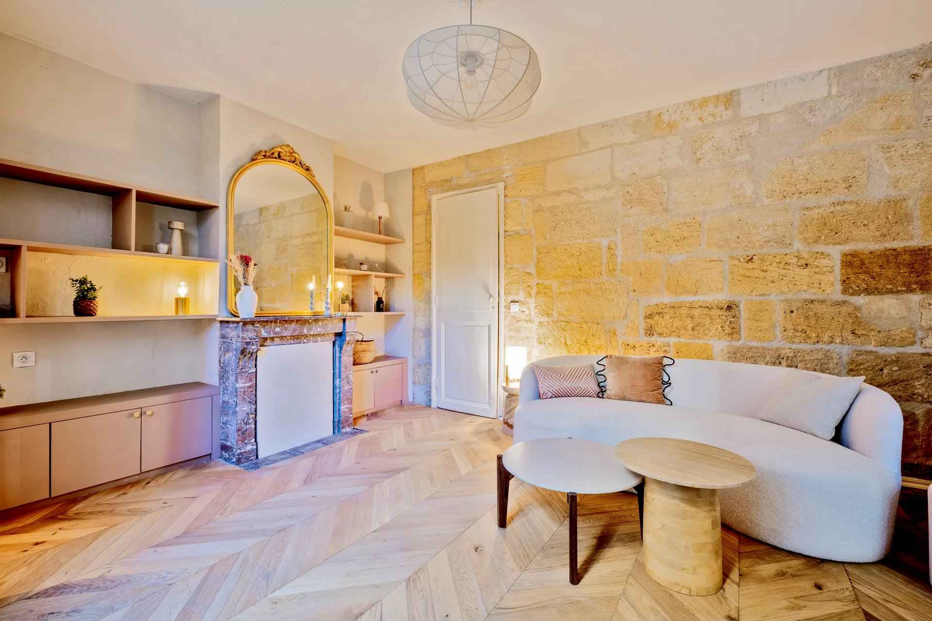 02895c49f1a6acfe87c6708b5cb9a43c 21941d71af 1920 original - Attribut alt par défaut.