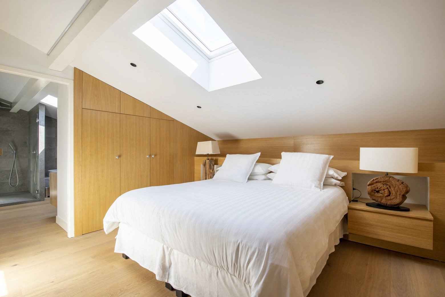 2bd4061cf026443d6a725e743a3b0782 90b60f6159 1560 original - Attribut alt par défaut.