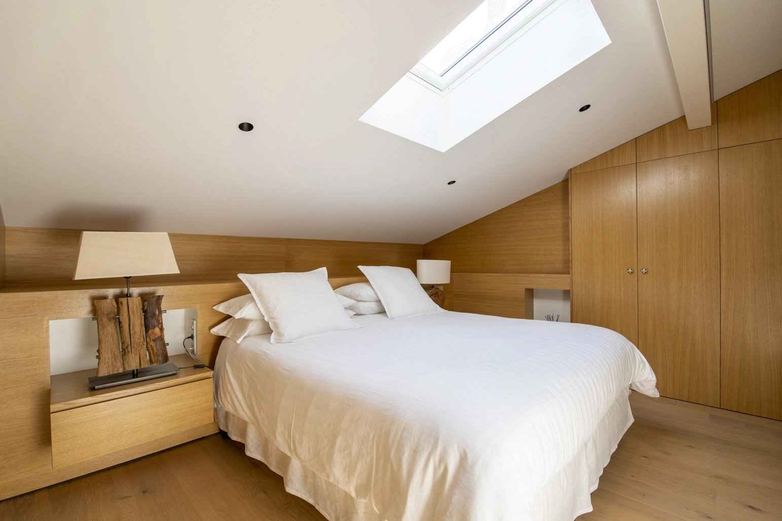 956c89e78a8cf7f3aa12e30cef2925bd 73662a24e1 1542 original - Attribut alt par défaut.