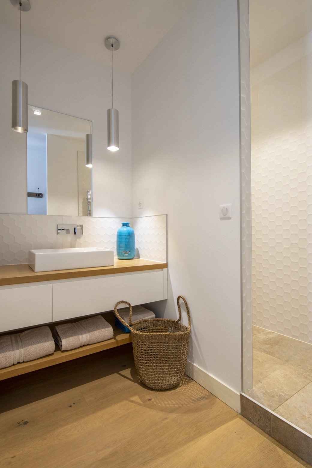 7f5a837bfe63217cefb7fb837dd104f5 be3d5bd084 1560 original - Attribut alt par défaut.