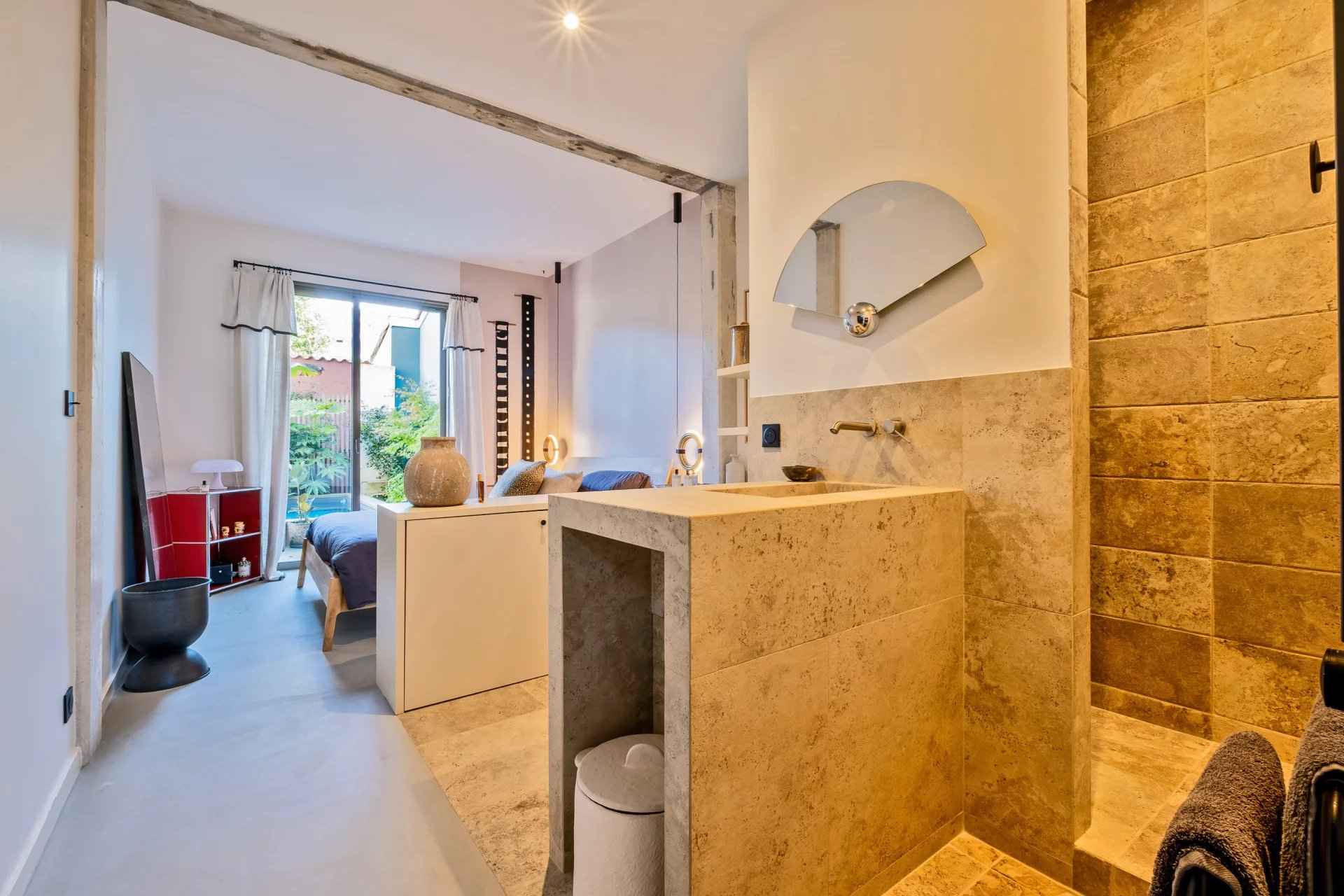 E54a947f5d86b001f0a068d1578c7547 8ee7ba2951 1920 original - Attribut alt par défaut.