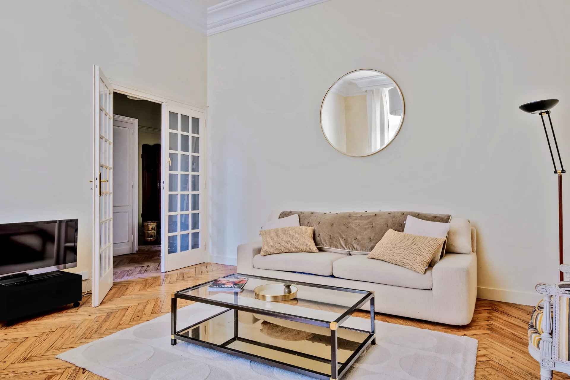 5550586c43fe428283a634ccc71f5552 0002b91bb8 1920 original - Attribut alt par défaut.