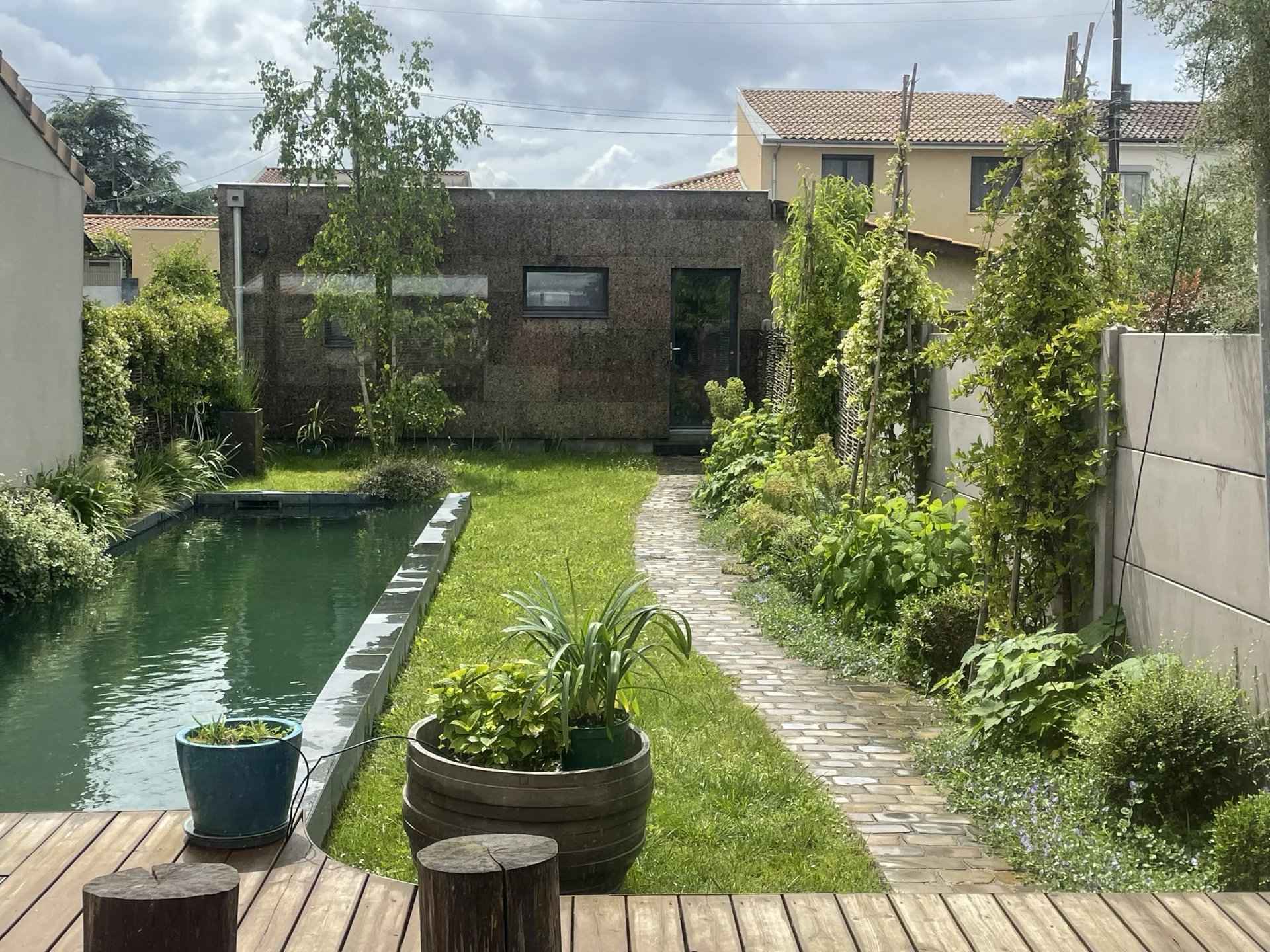 F94647b541dbf0cc4e18b7304ba53ca5 2ddd9c8e73 1920 original - Attribut alt par défaut.