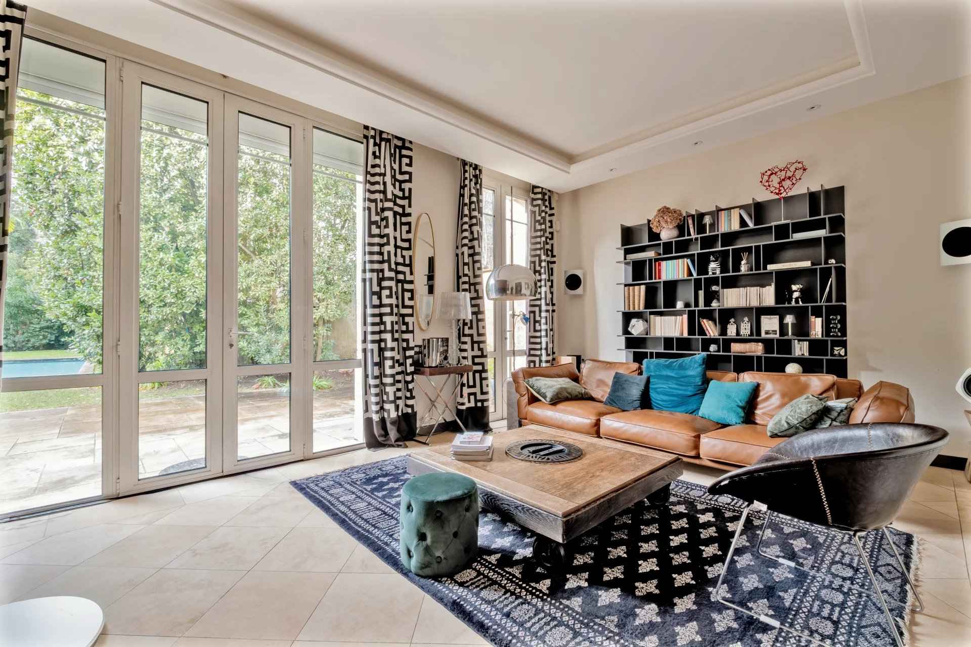 320f6390bf0475b4729080f42706e8d4 265eee2b56 1920 original - Translation missing: en.helpers.application.image_tag.default_alt