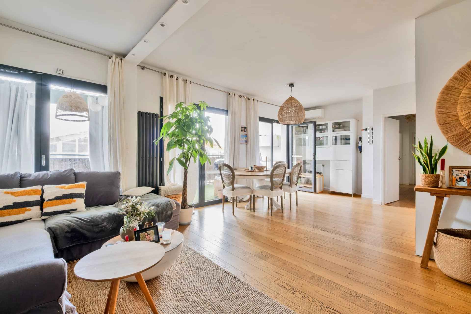 Dc5f4e110f45b9688de6562f98025c7b d72a6b7700 1920 original - Translation missing: en.helpers.application.image_tag.default_alt