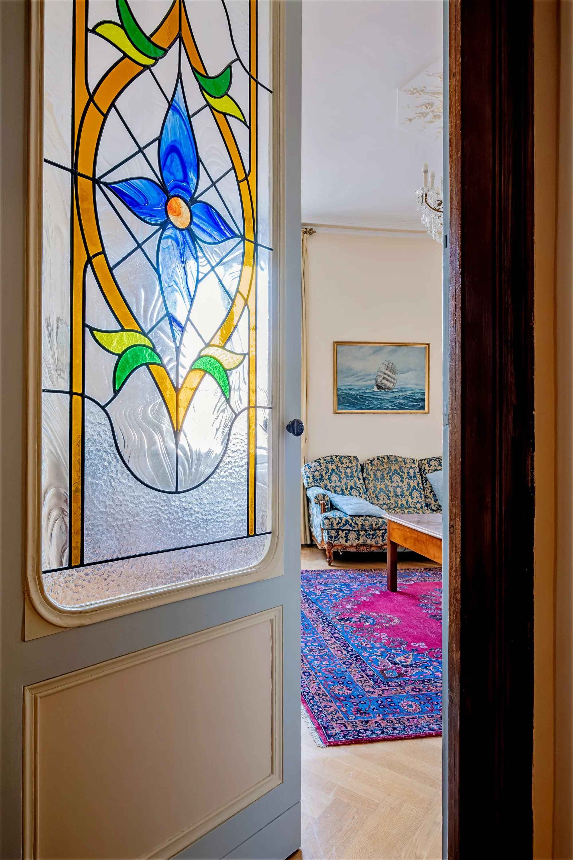 59e0c8db17e7bea4d99237e78007c6d1 7126d54c3b 3000 original - Attribut alt par défaut.