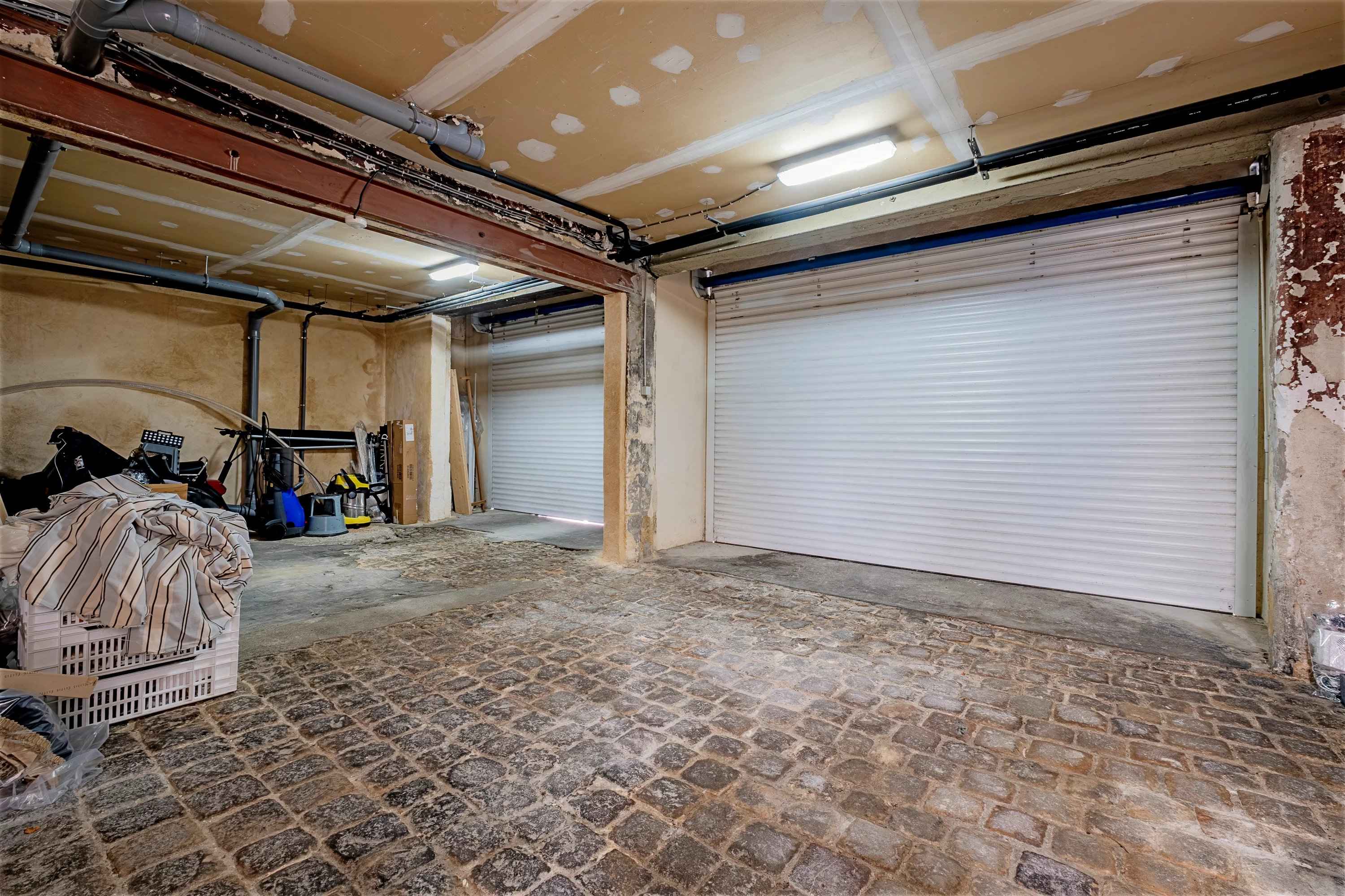 45612d2d8cb912302858a406ac388be6 f4627ae0dc 3000 original - Attribut alt par défaut.