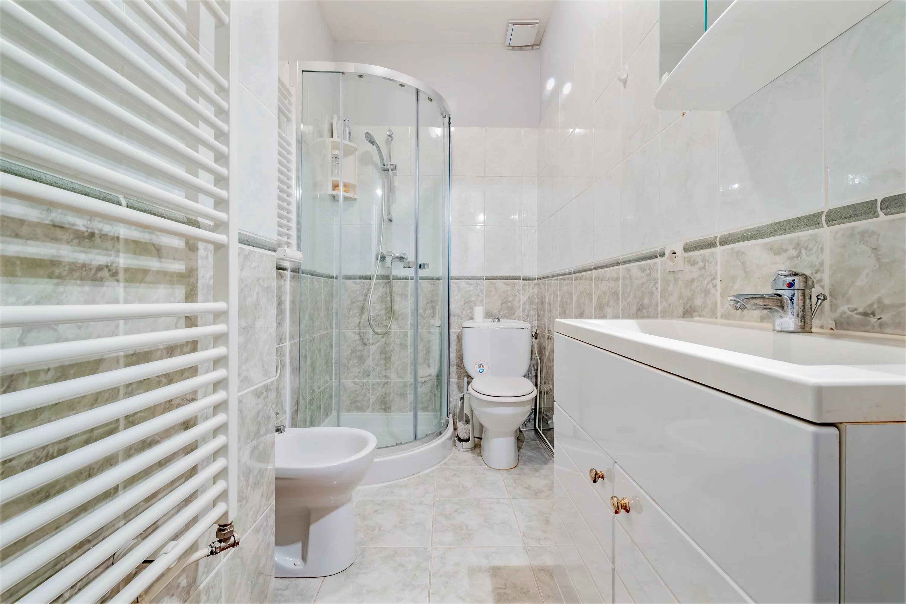 D3dbcb9c8a98c0909cc2f801c876befb 0d46185c99 3000 original - Attribut alt par défaut.