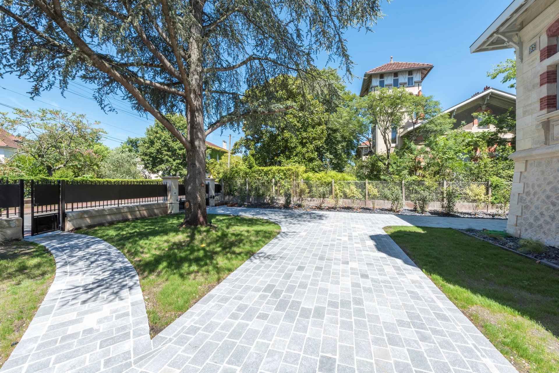 22aa92ae5145c7a69854bf7b1bb73efe 828bbdb8f1 1920 original - Translation missing: en.helpers.application.image_tag.default_alt