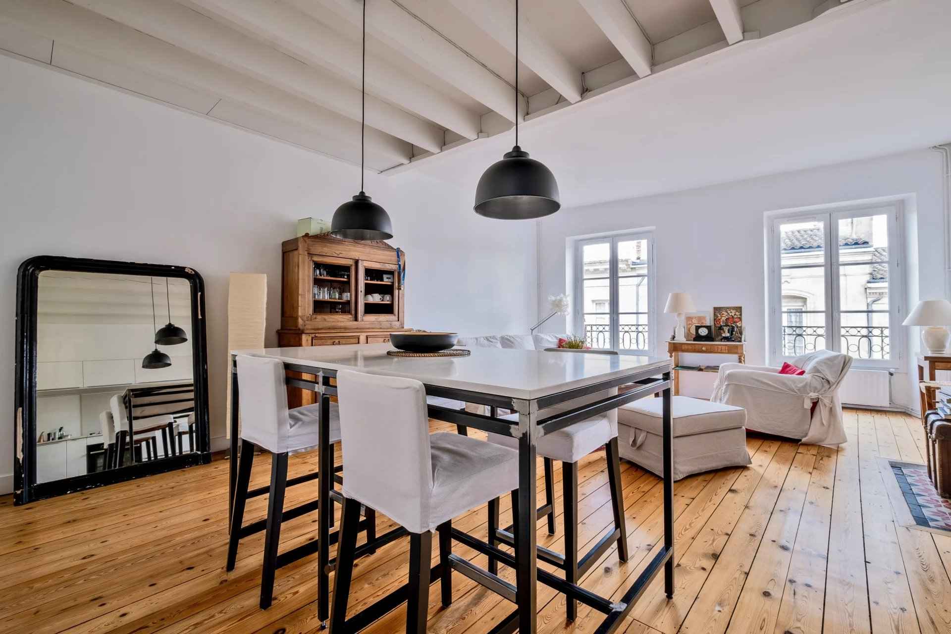 Appartement à vendre de 97 m² Bordeaux Tourny