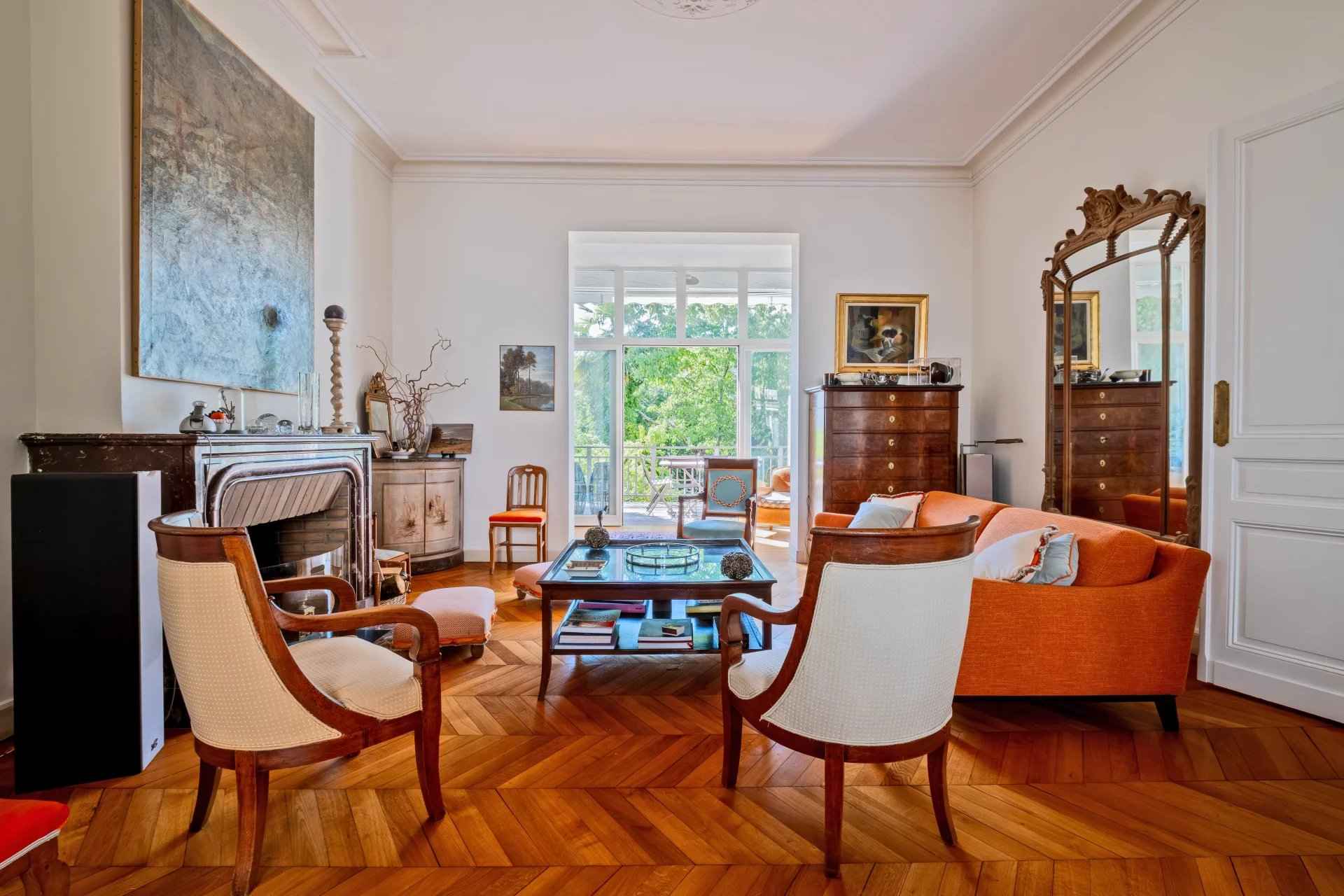 C444ed33db49bd3caefd4dac5336e945 679006c321 1920 original - Attribut alt par défaut.