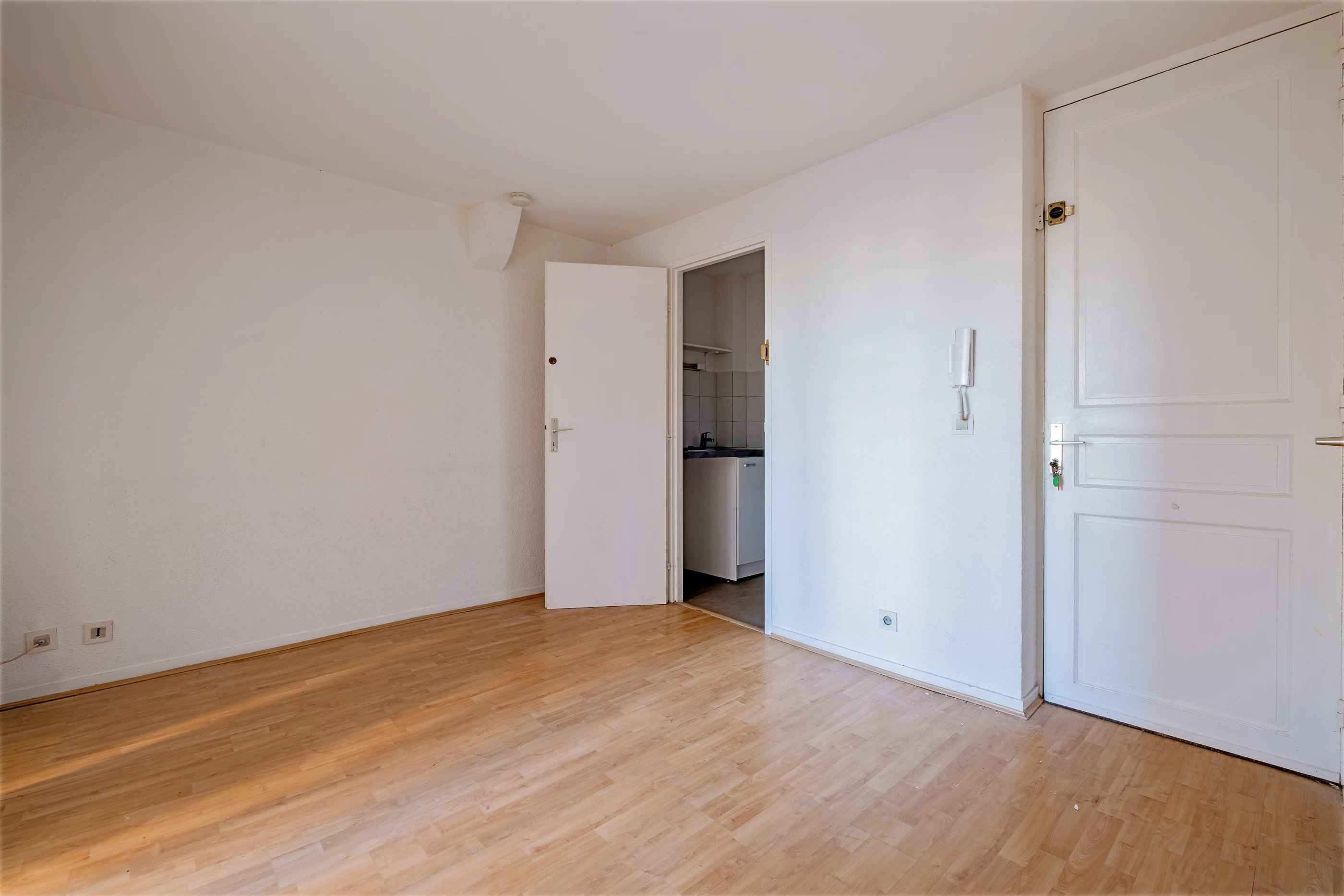 64b86f3c8fc9f5b4981d2fd2d093add8 ad18b72be9 2800 original - Attribut alt par défaut.