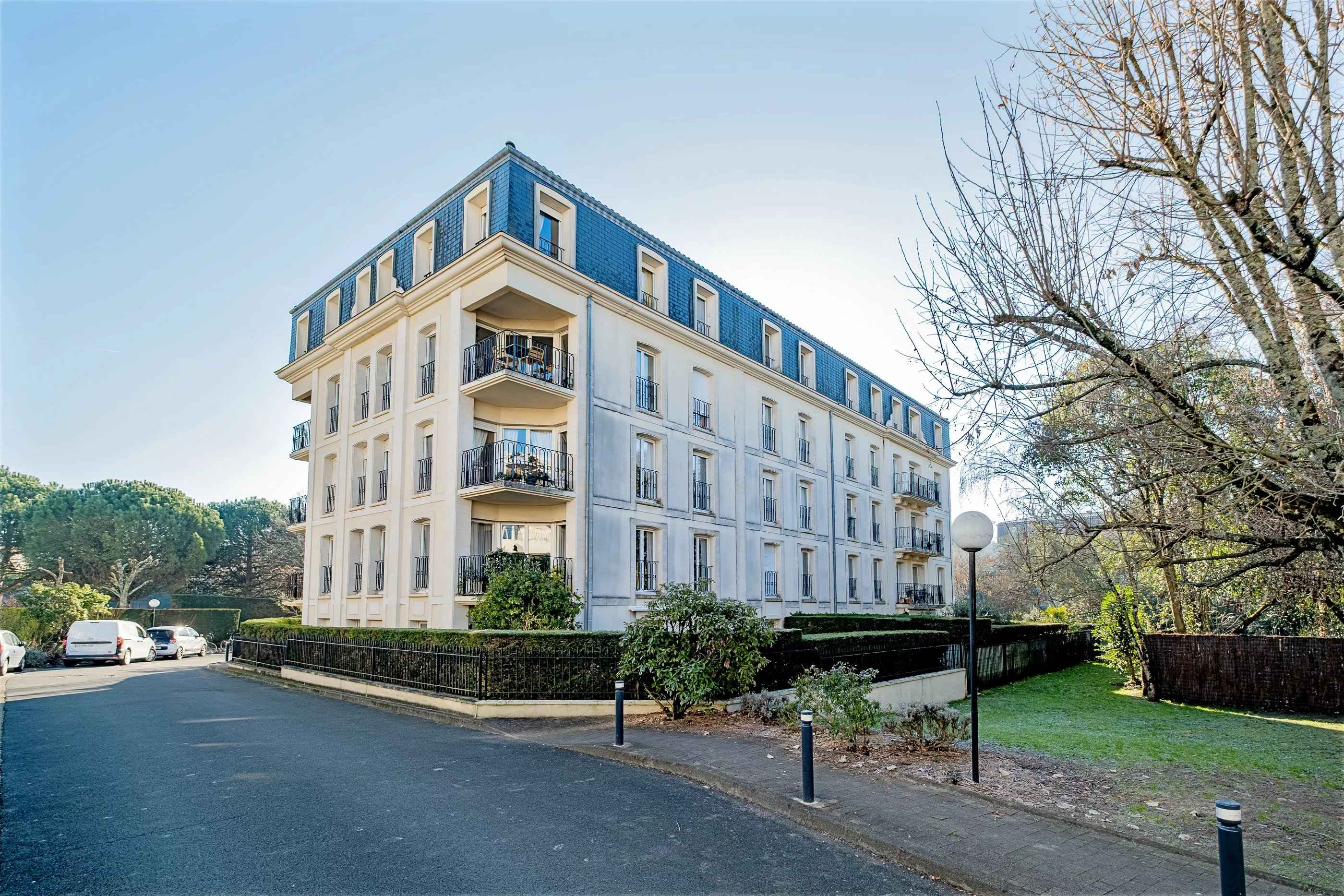 Appartement à vendre de 137 m2 Bordeaux Saint-Seurin