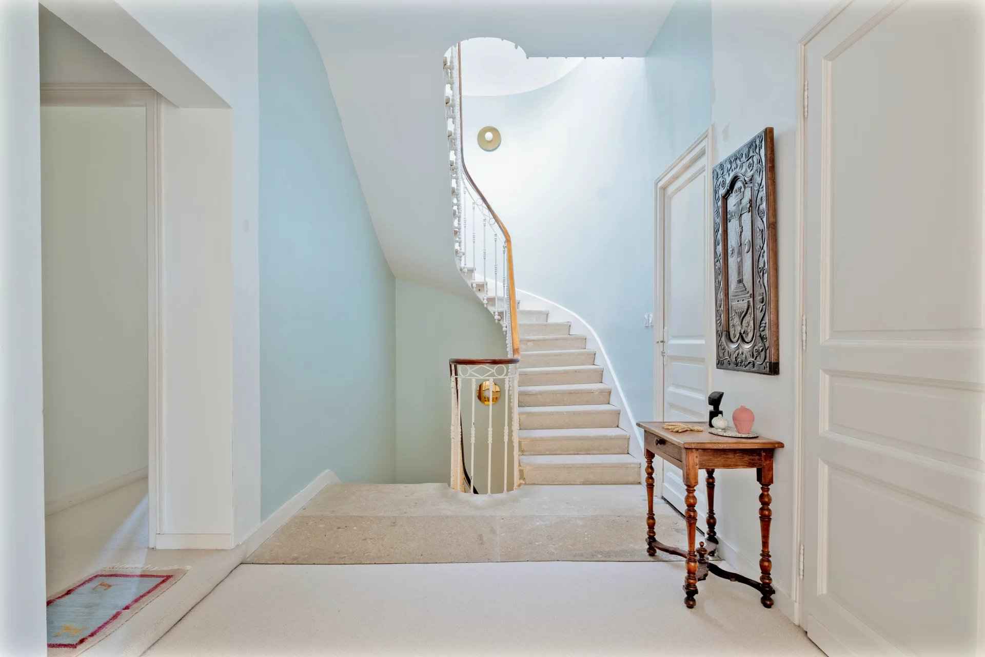 001d16180f5f1da35423ca073fa4f99c a367feaecf 1920 original - Attribut alt par défaut.