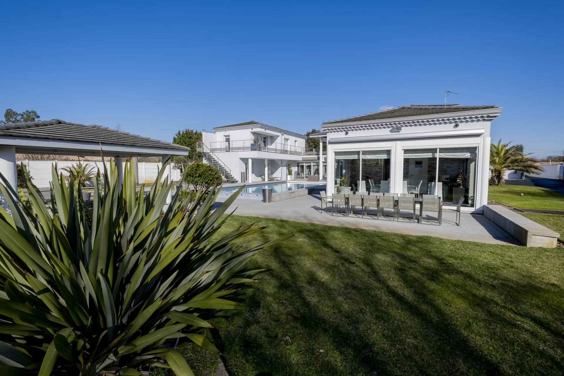 8b330369241facfcb702176b57db3e48 a200b245a4 1920 original - Translation missing: en.helpers.application.image_tag.default_alt