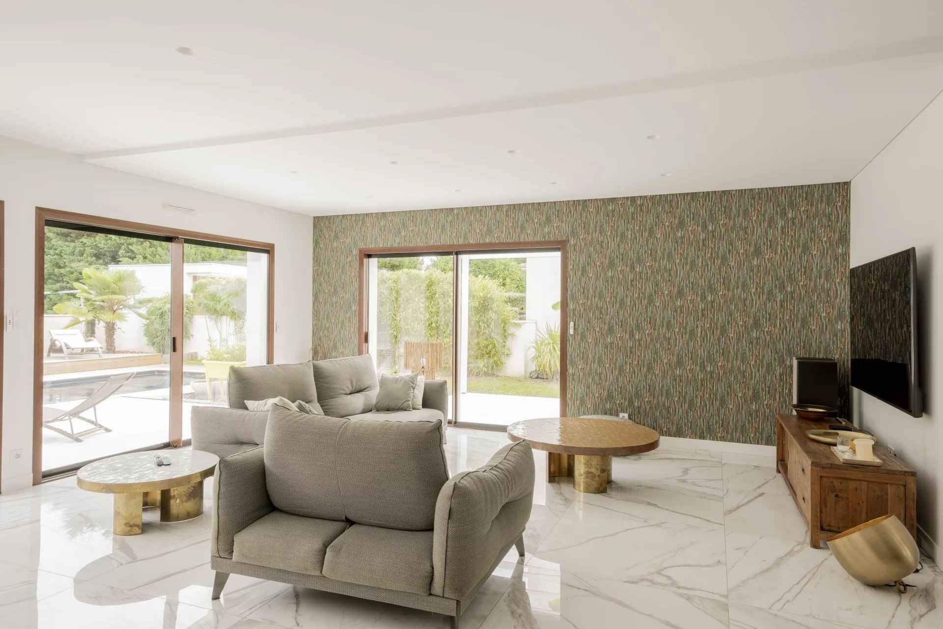 B6195ce627fb94b1266775edfbd21e1a d2de495f35 1920 original - Attribut alt par défaut.