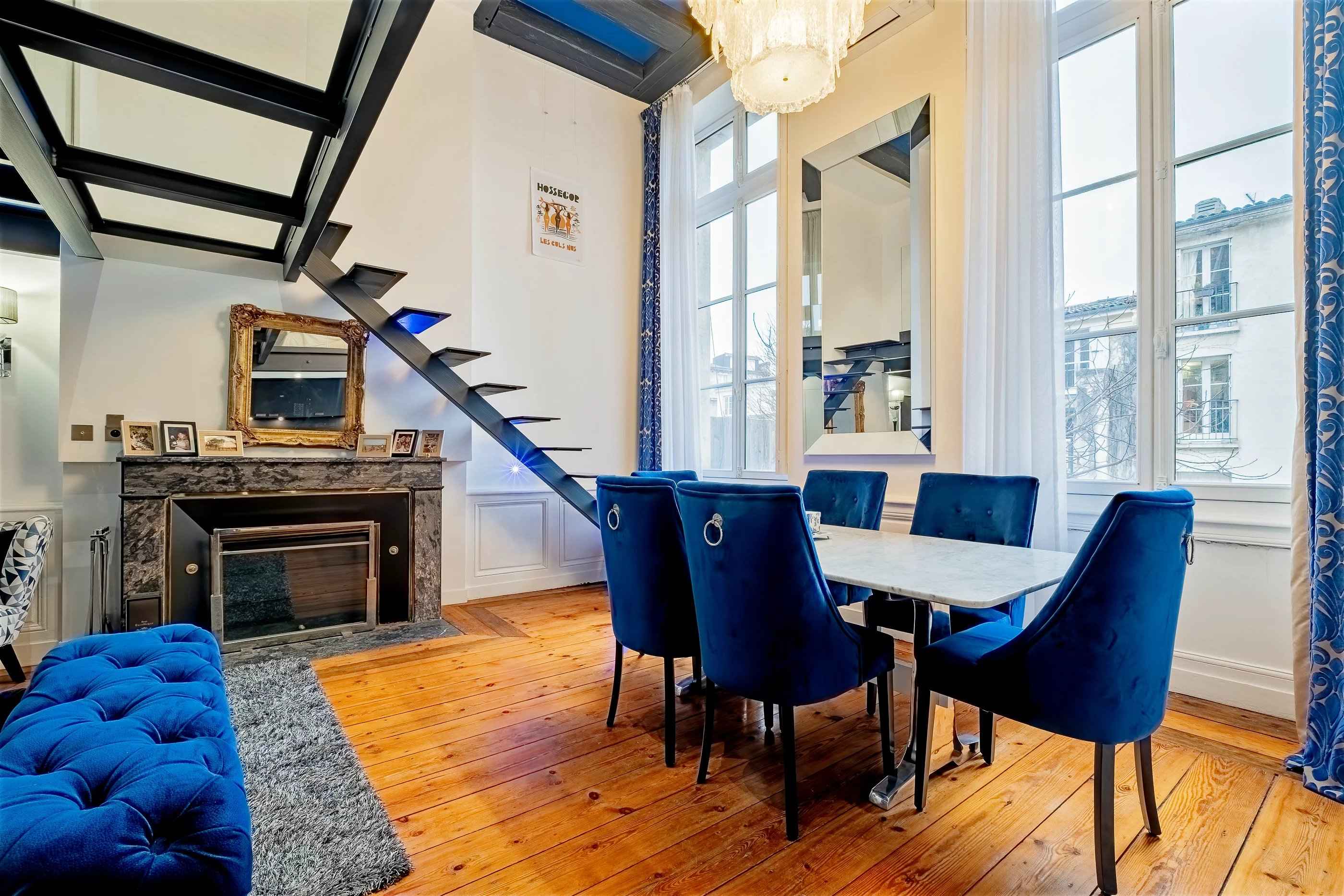 4d46e85c439c255560e9c7074783fe34 b08b4a3927 2800 original - Attribut alt par défaut.